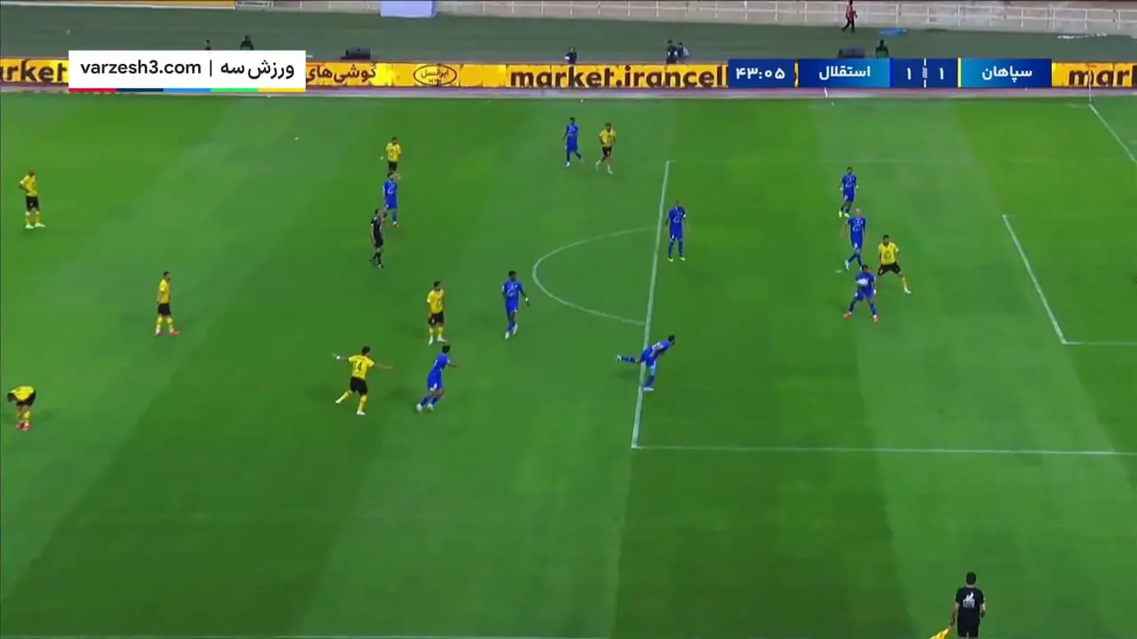 خلاصه بازی سپاهان 3 - استقلال 1
